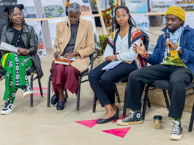 Speakers in a discussion circle